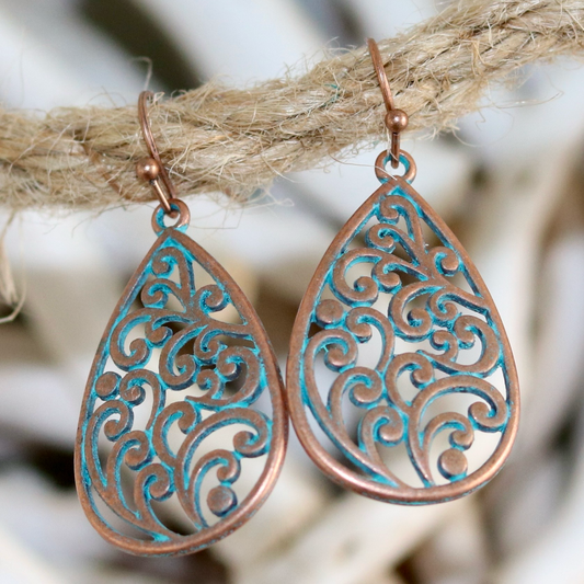 Boho Swirl Teardrop Earrings – Elegant and Intricate Design