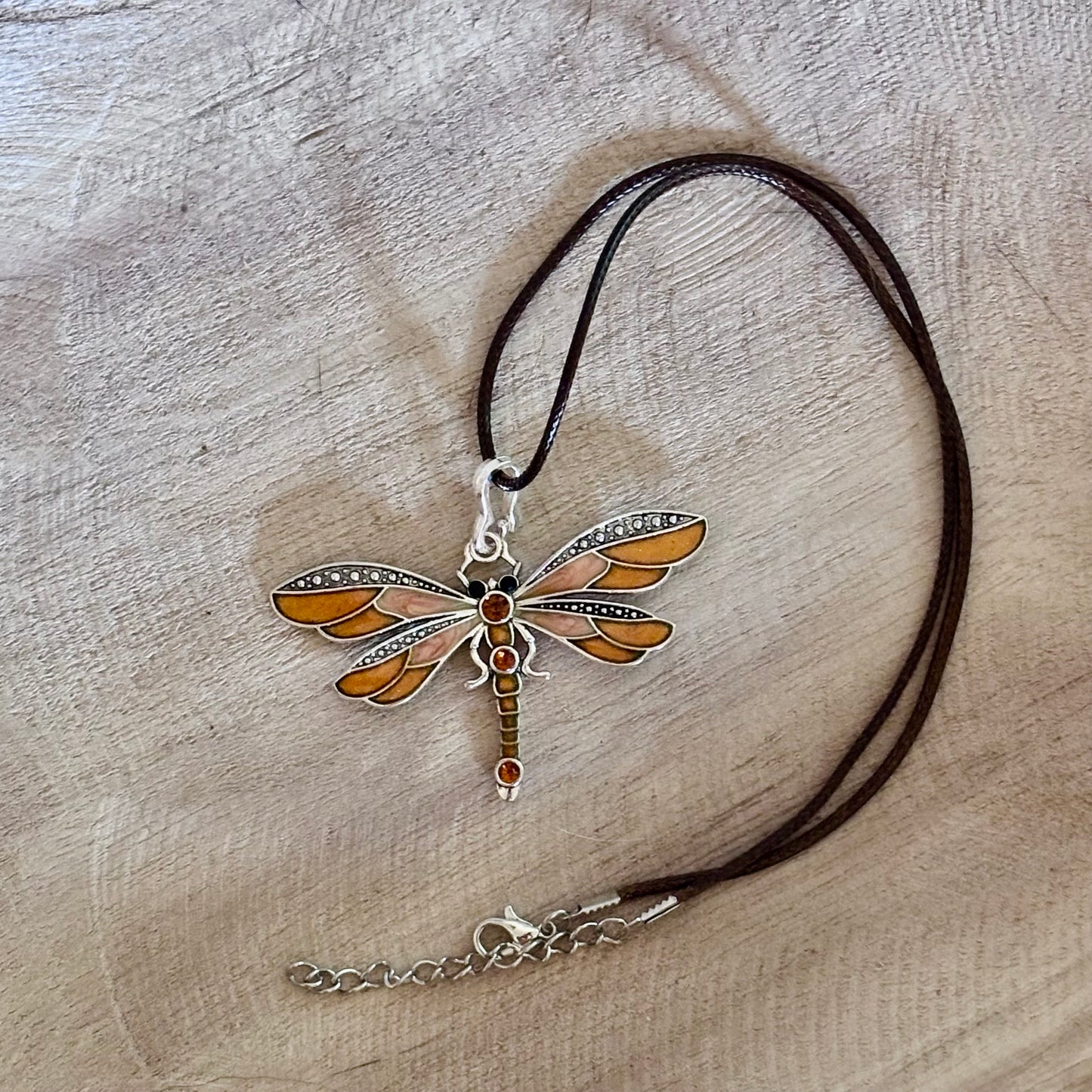 Golden Ember Dragonfly Pendant – Warm Tones & Free-Spirited Energy