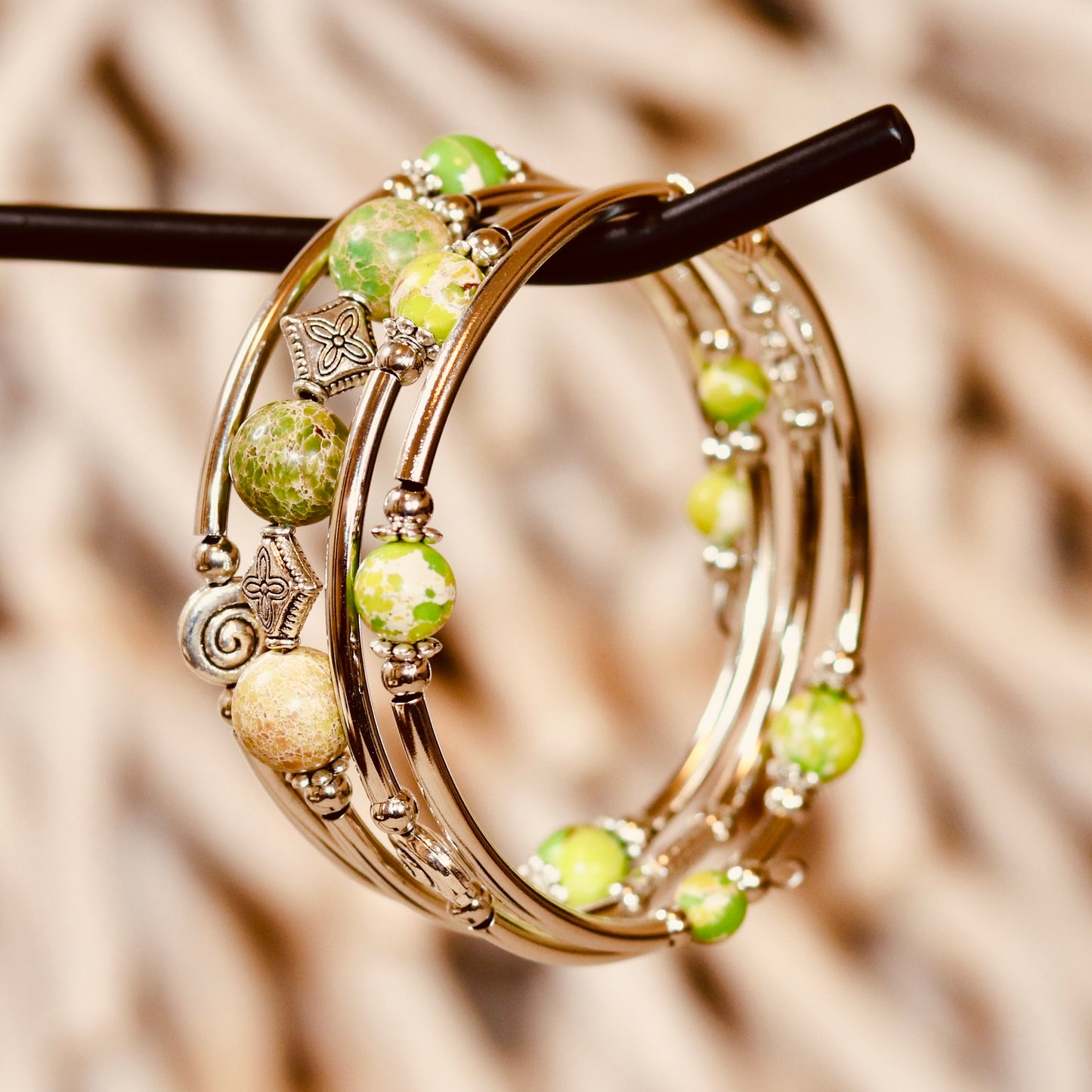 Green Serenity Bangle – Refreshing & Uplifting
