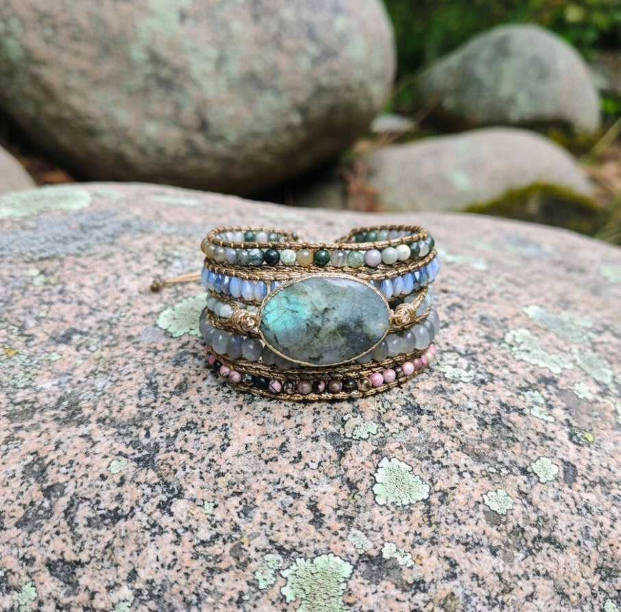 Labradorite Harmony Wrap Bracelet – Natural & Earthy