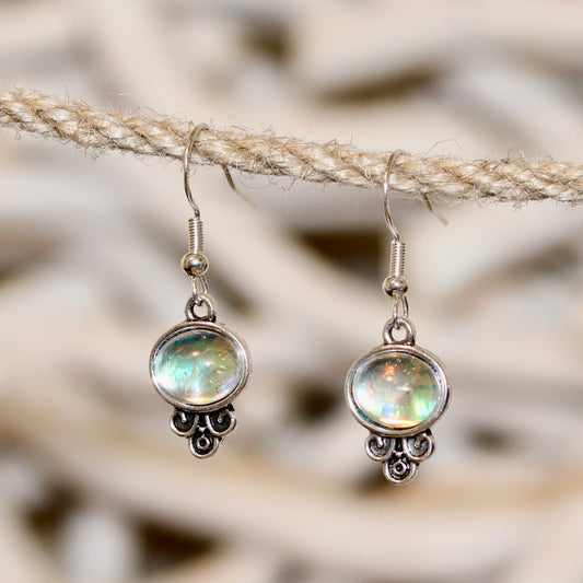 Vintage-Inspired Faux Pearl Drop Earrings – Classic Charm