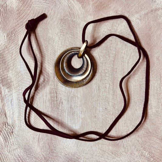 Minimalist Double Circle Pendant Necklace