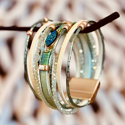 Mystic Green Wrap Bracelet - Elegant & Energising