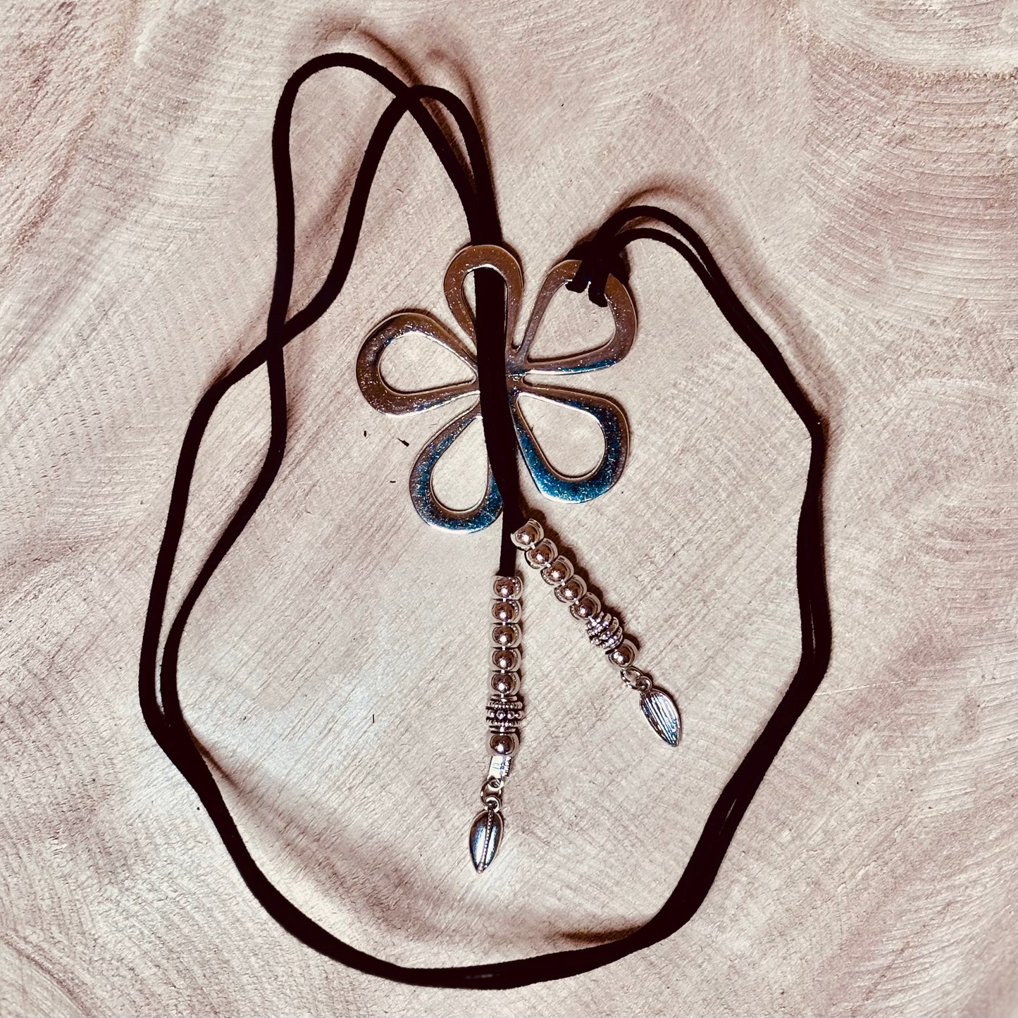 Silver Flower Tassel Suede Necklace – Playful & Boho