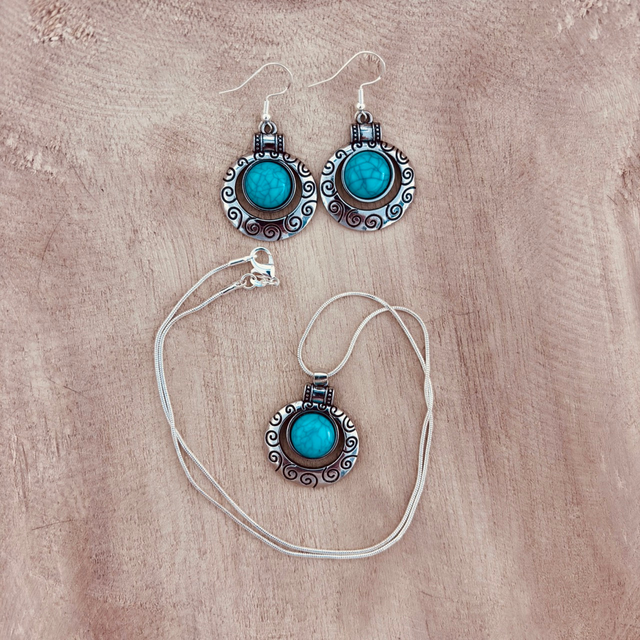 Turquoise Swirl Medallion Set – Bold & Timeless