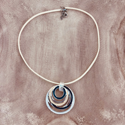 Golden Dawn Pendant Necklace – Modern & Sculptural