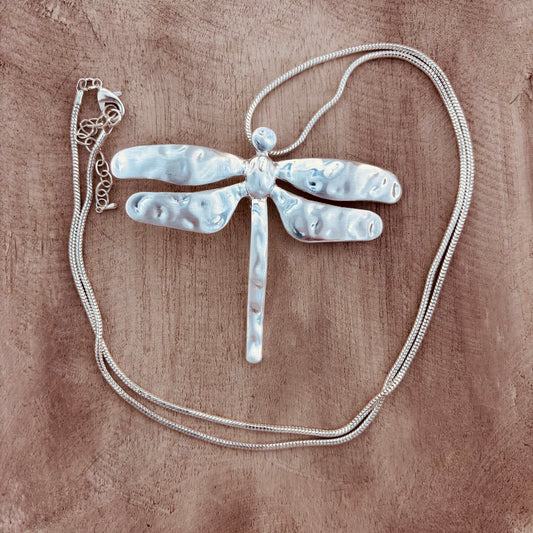 Silver Dragonfly Pendant Necklace – Bold & Artistic