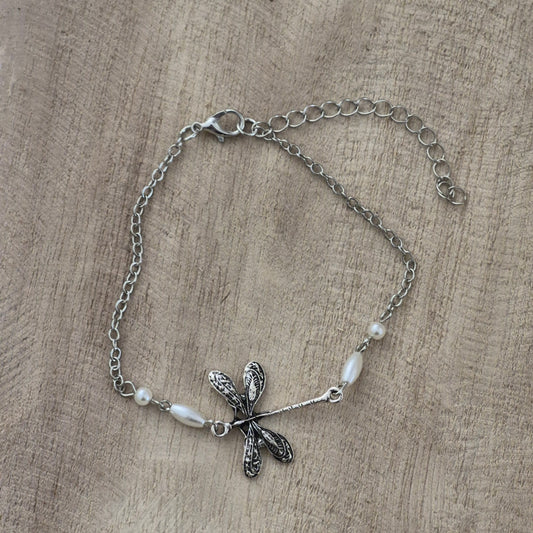 Silver Dragonfly Anklet – Grace, Lightness & Renewal